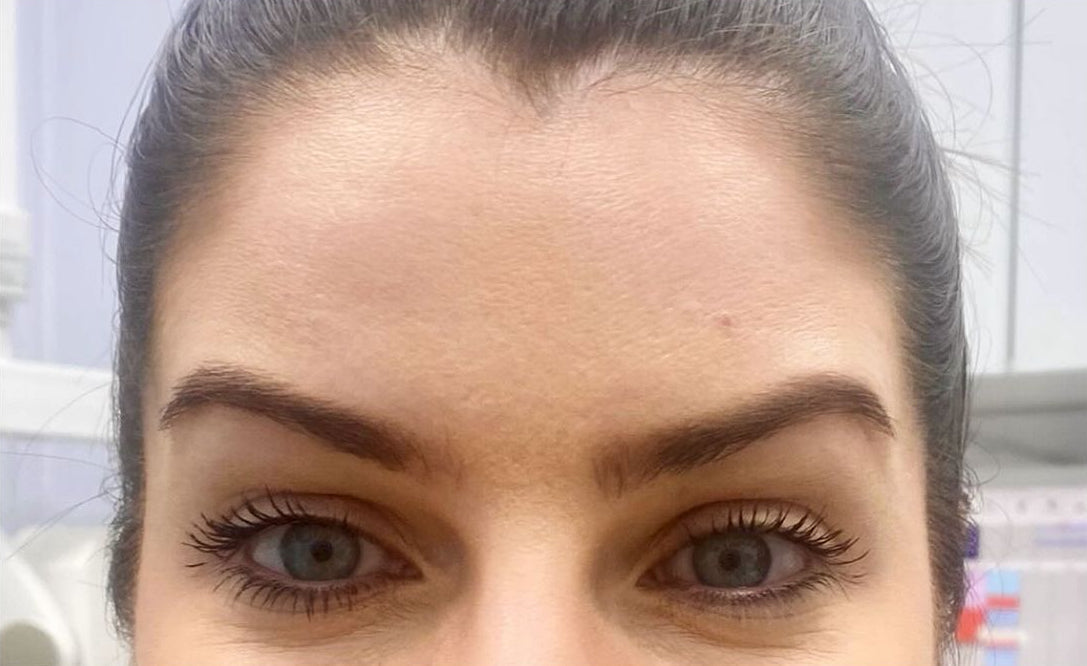 bright opened eyes and higher eyebrows