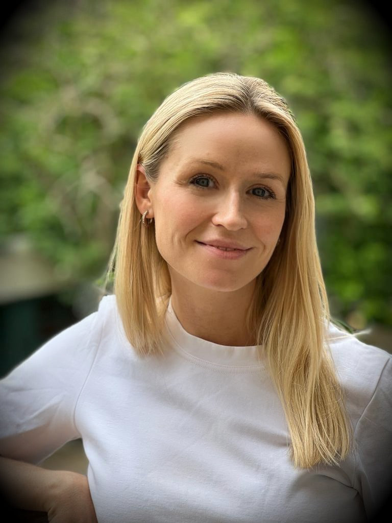 Face to Face Consultation with Dr Frances – facesbydrfrances